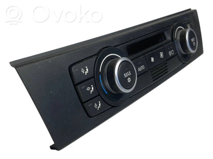 Air conditioning / climate control / interior heating control unit (in the passenger compartment)