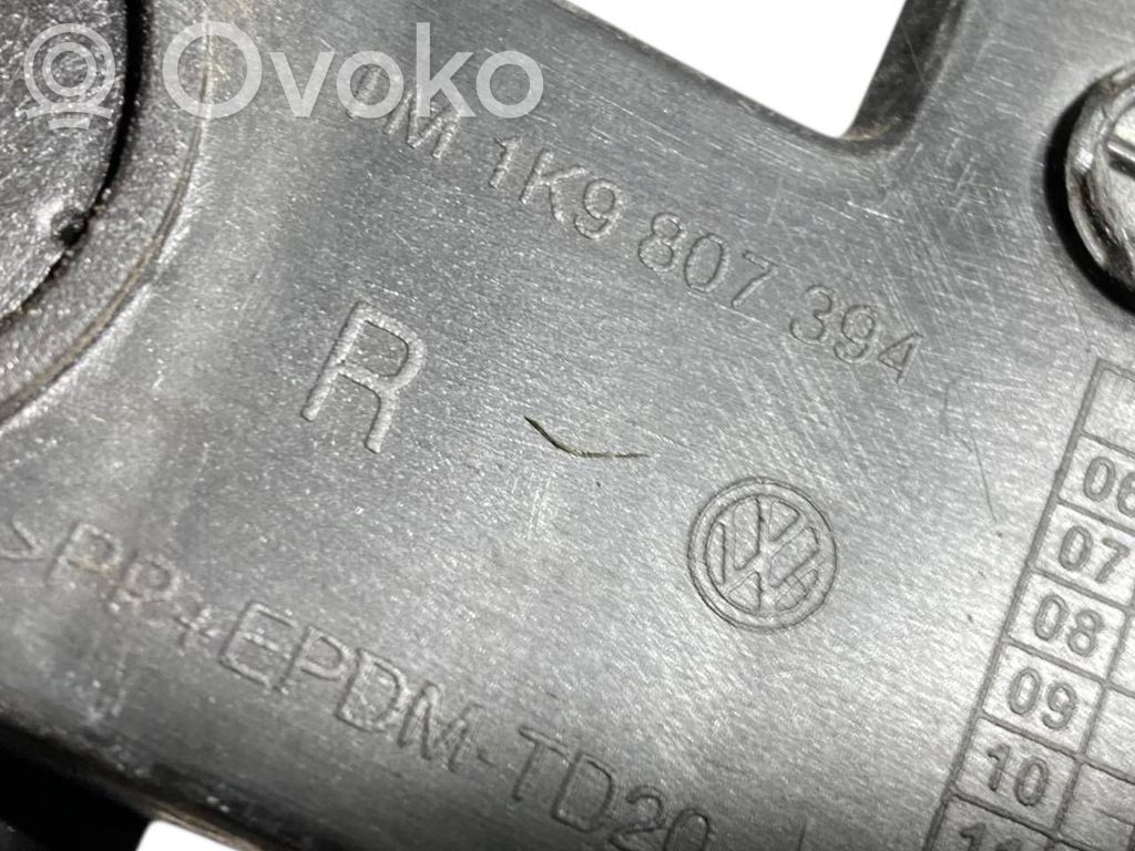 Aizmugurējā bufera montāžas kronšteins