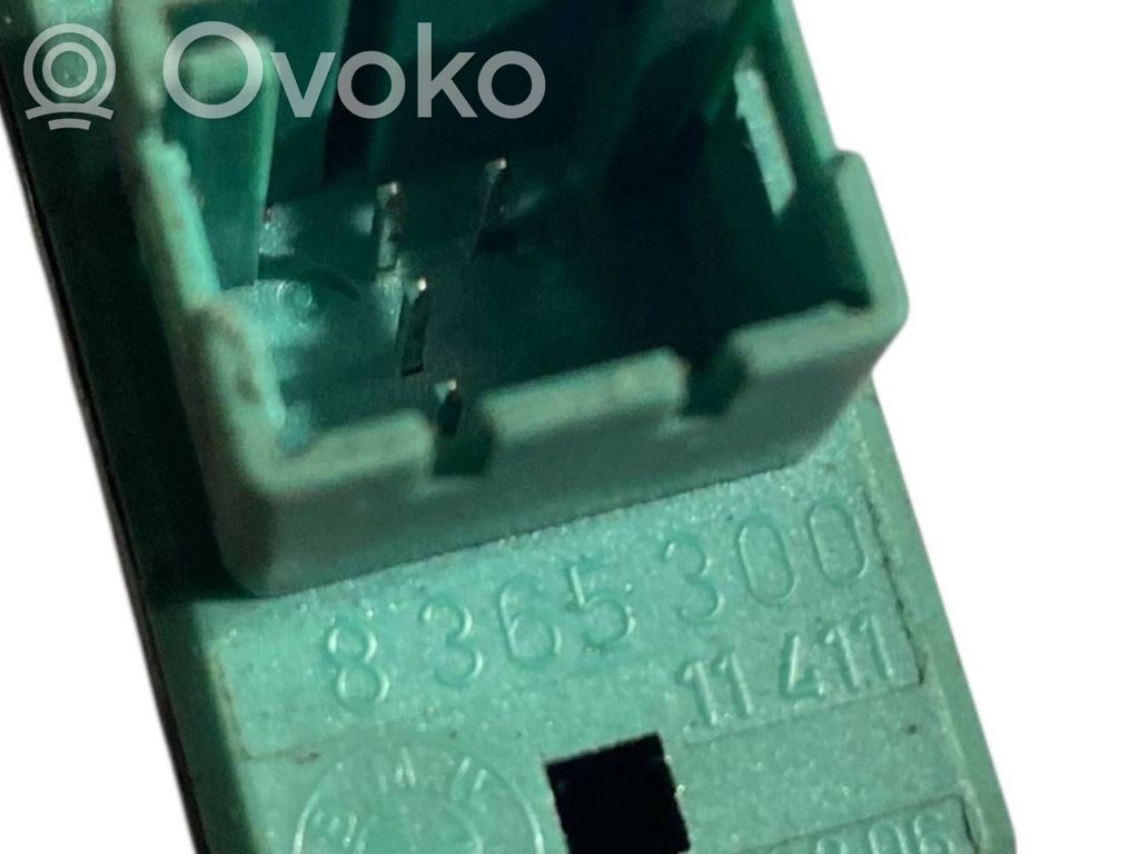 Elektrisko logu slēdzis
