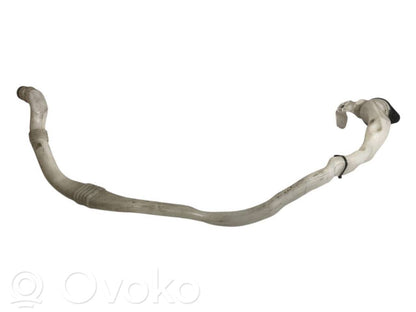 Washer fluid pipe(s) for the front window