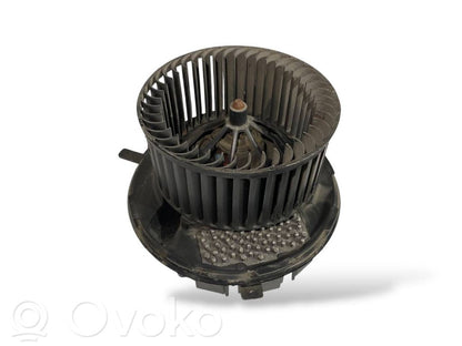 Mazā radiatora ventilators