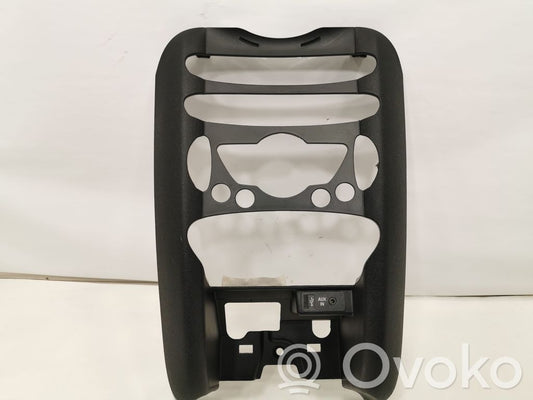 Climate control/small radiator control trim