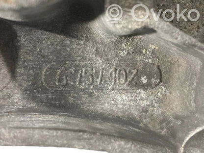 Кронштейн крепления трансмиссии