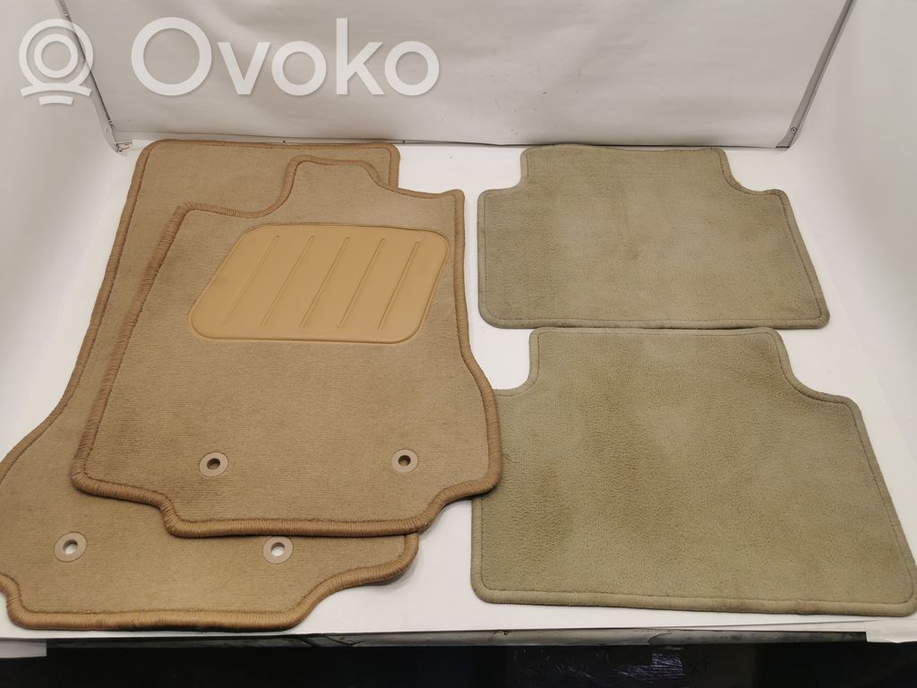 Car mat set