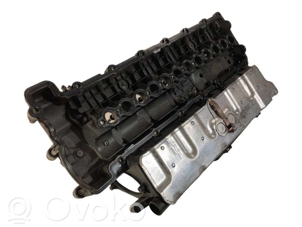 Valve cover