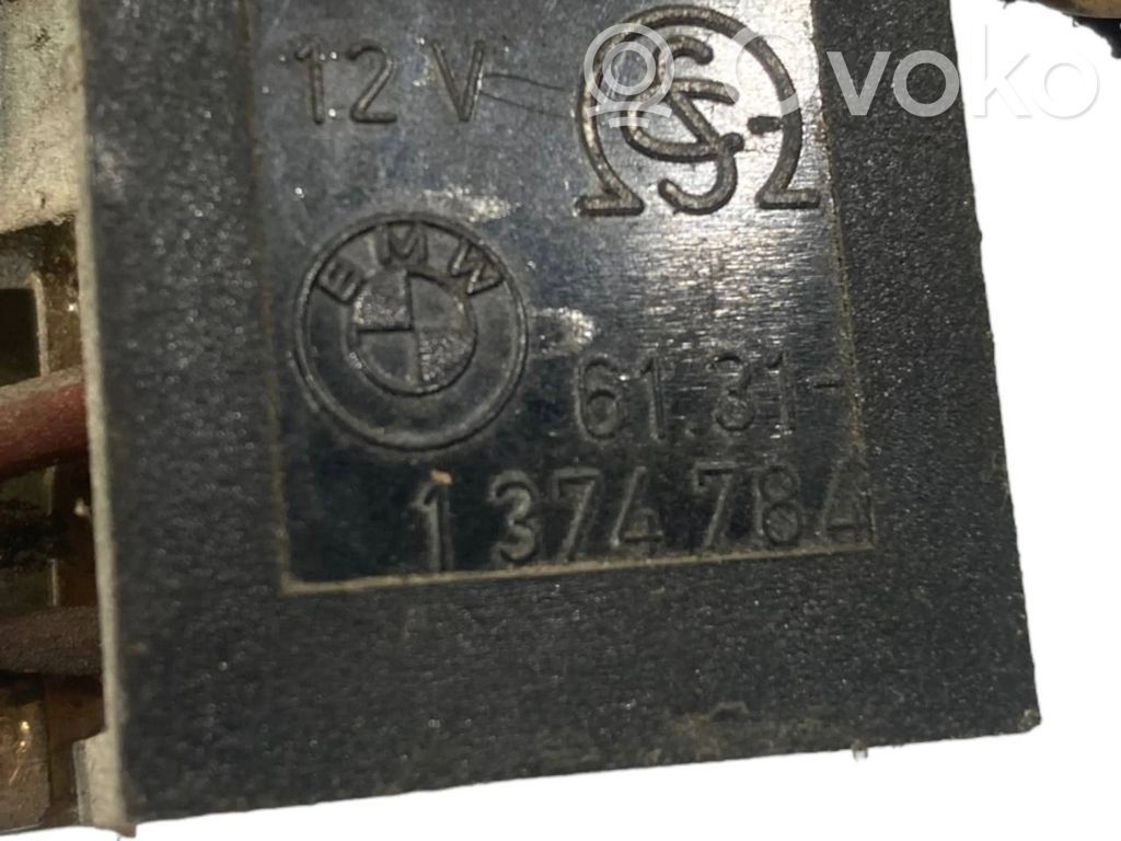 Holder/bracket for external opening handle at the front