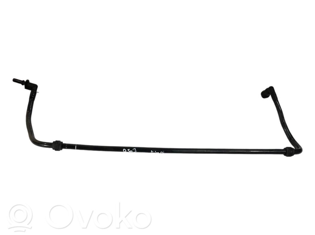 Caurulīte (-es) / šļūtene (-es)