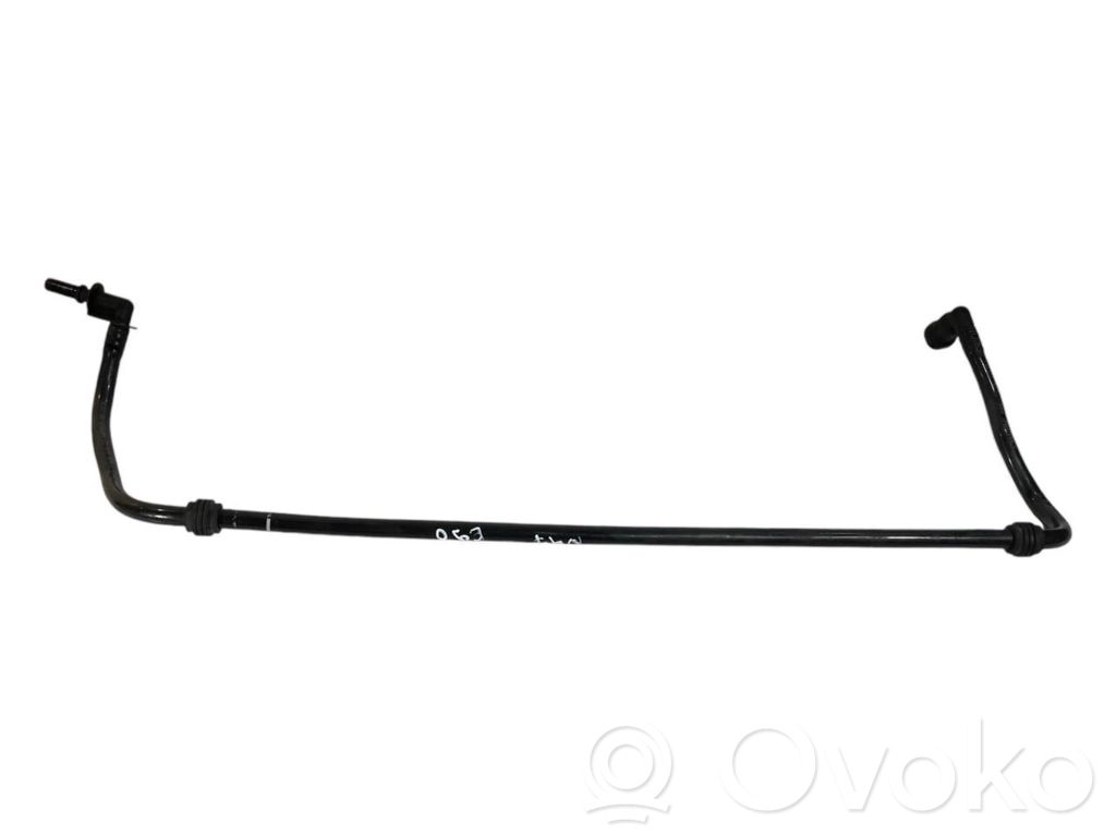 Caurulīte (-es) / šļūtene (-es)