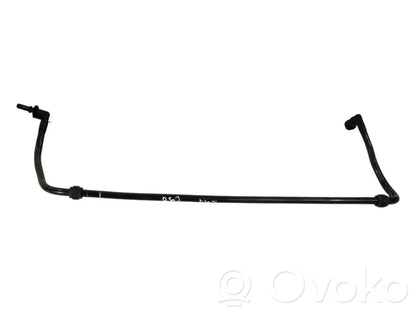 Caurulīte (-es) / šļūtene (-es)