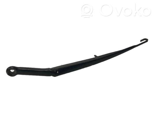 Windshield wiper arm