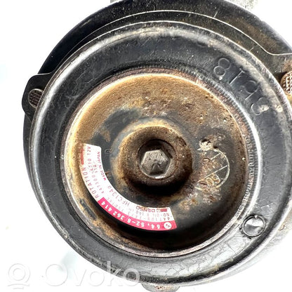 Air conditioner compressor (pump)