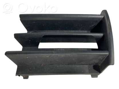 Apakšējais režģis (trīsdaļīgs)