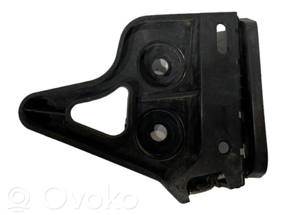 Aizmugurējā bufera montāžas kronšteins