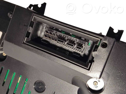 Spidometrs (instrumentu panelī)