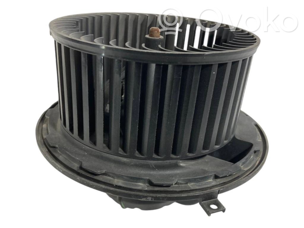 Mazā radiatora ventilators