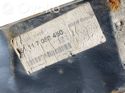 Priekšpusē bampera sija / balka