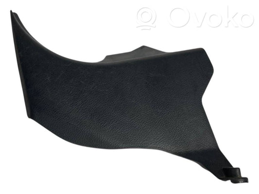 Kāju zonas sānu dekoratīvā apdare