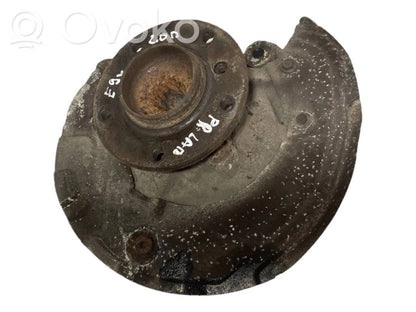 Priekšējā riteņa rumbas vārpstas šarnīrs (stupica, capfa)