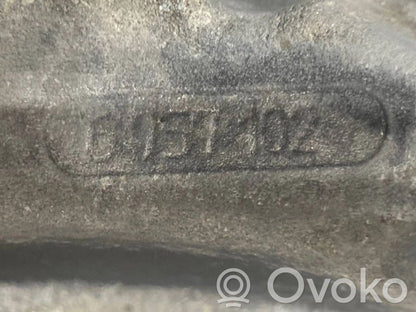 Transmission mounting bracket
