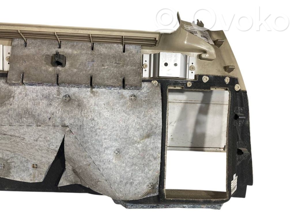 Sānu dekoratīvās apdares panelis