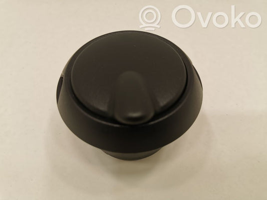 Pelnutrauks (priekšā)