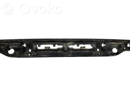 Rear bumper mounting bracket
