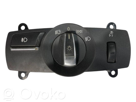 Headlight switch