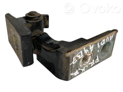 Priekšpusē augšējā vira (eņģe)