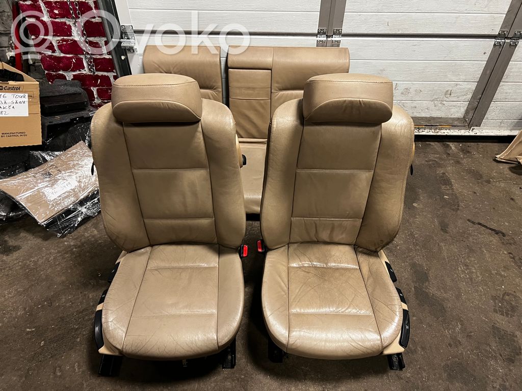Seat and door trim set