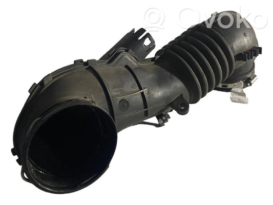 Šļūtene (-es) / caurule (-es)