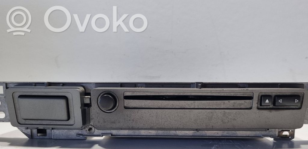 Радио / CD/DVD-плеер / навигация