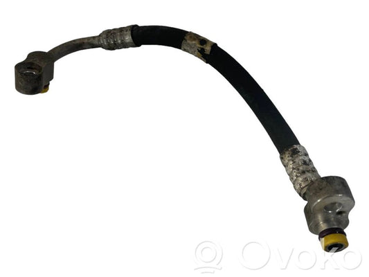 Air conditioner pipe(s) / hose(s)