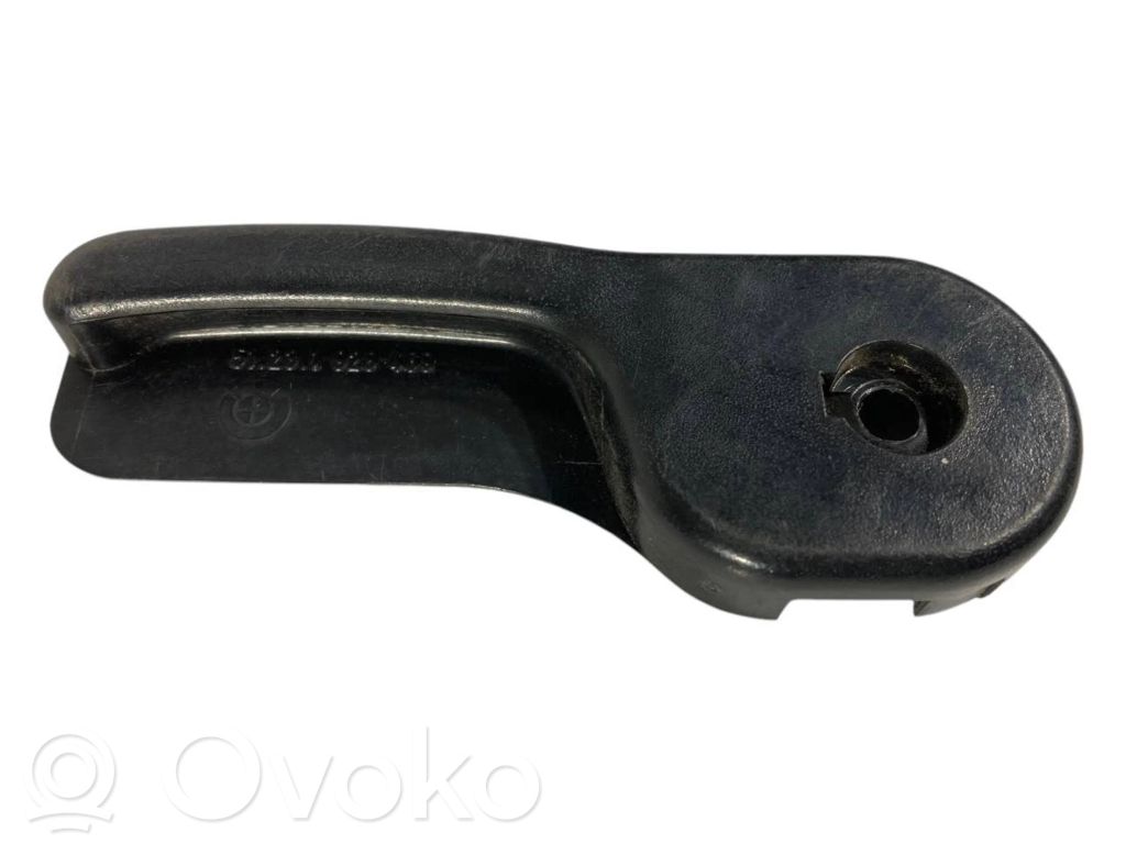 Ручка открывания капота двигателя