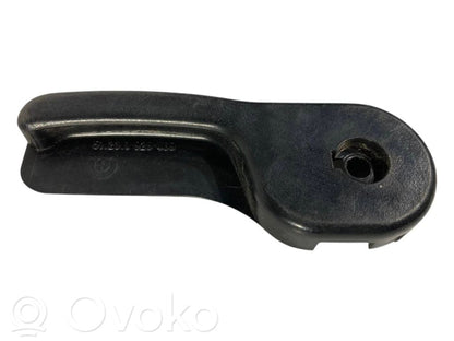 Ручка открывания капота двигателя