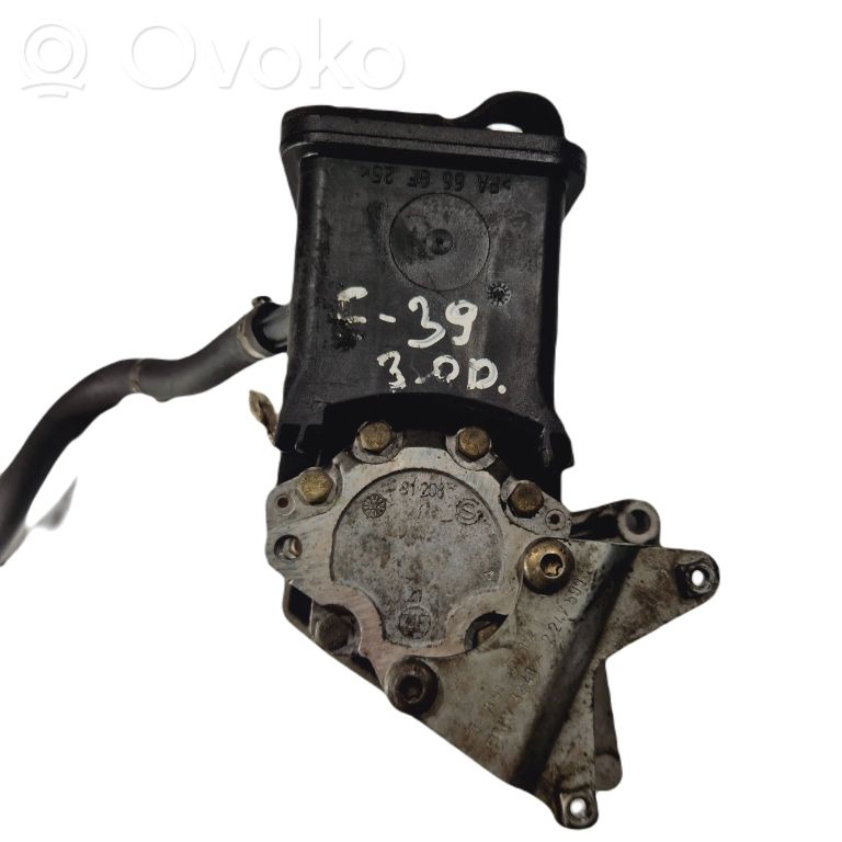 Power steering pump