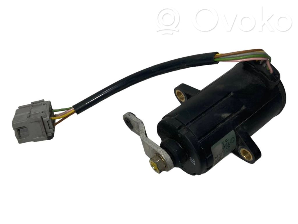 Akseleratora elektriskais regulators (pedālis)