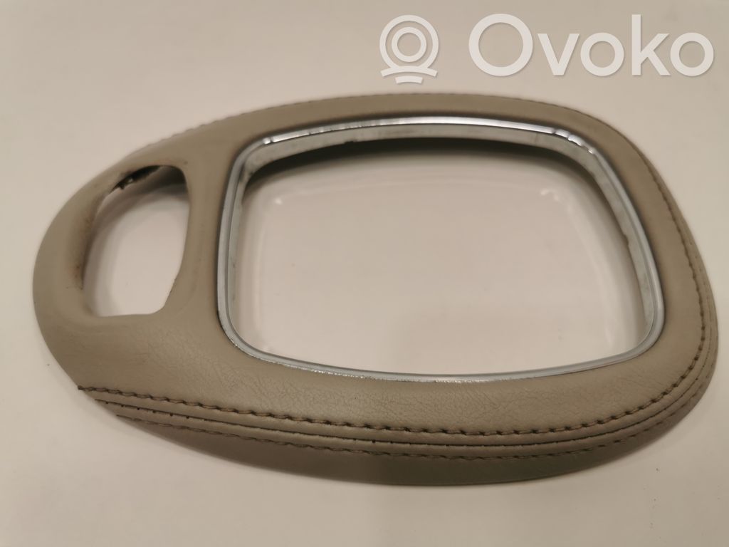 Gear shift lever decorative trim (plastic)