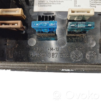 Drošinātāju Kastes vāciņš