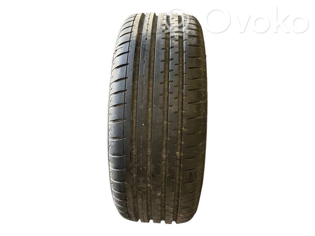 R16 rezerves ritenis