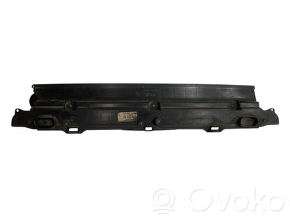 Radiatoru paneļa augšējā daļa (televizors)