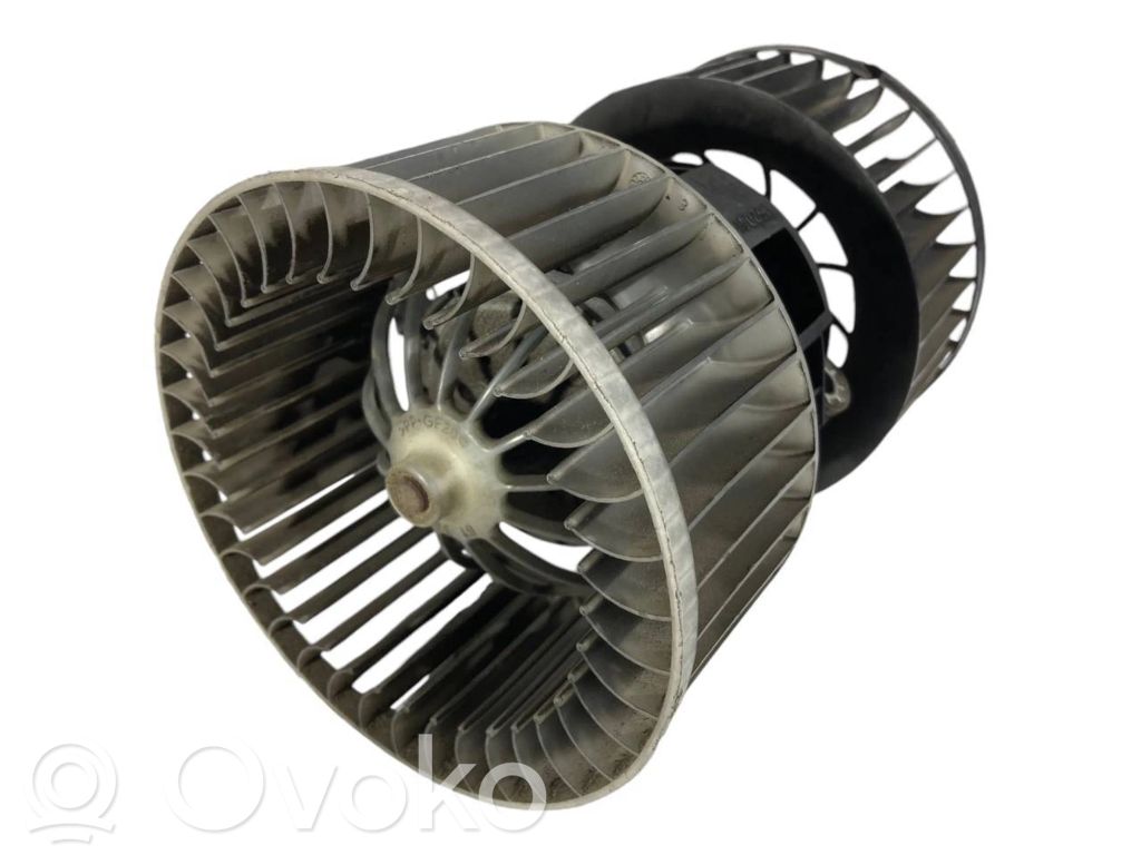 Mazā radiatora ventilators