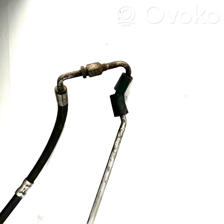 Stūres pastiprinātāja šļūtene (-es) / caurulīte (-es)