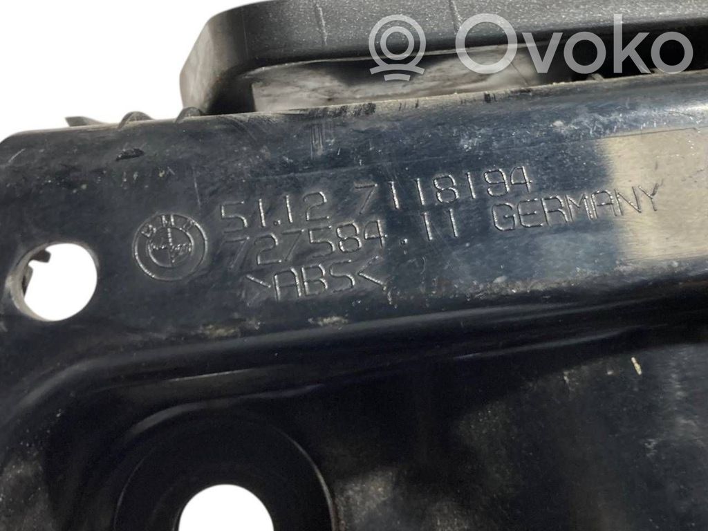 Aizmugurējā bufera montāžas kronšteins