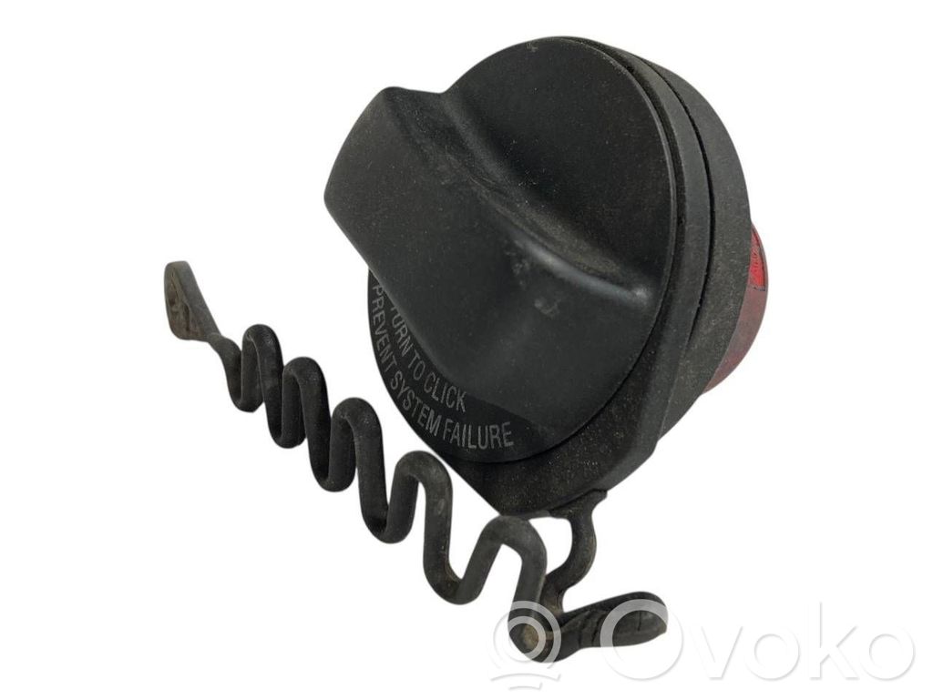 Aizskrūvējams degvielas tvertnes vāciņš