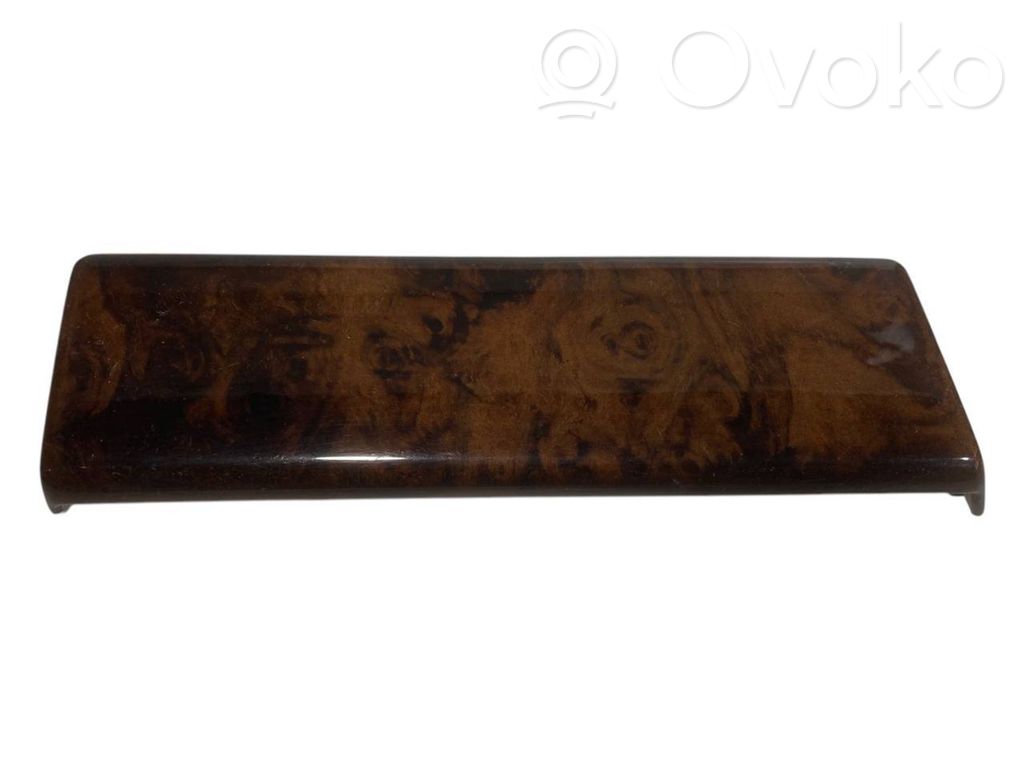 Salona dekoratīvās apdares komplekts