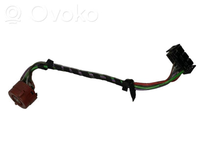 Aizdedzes slēdža kontakti