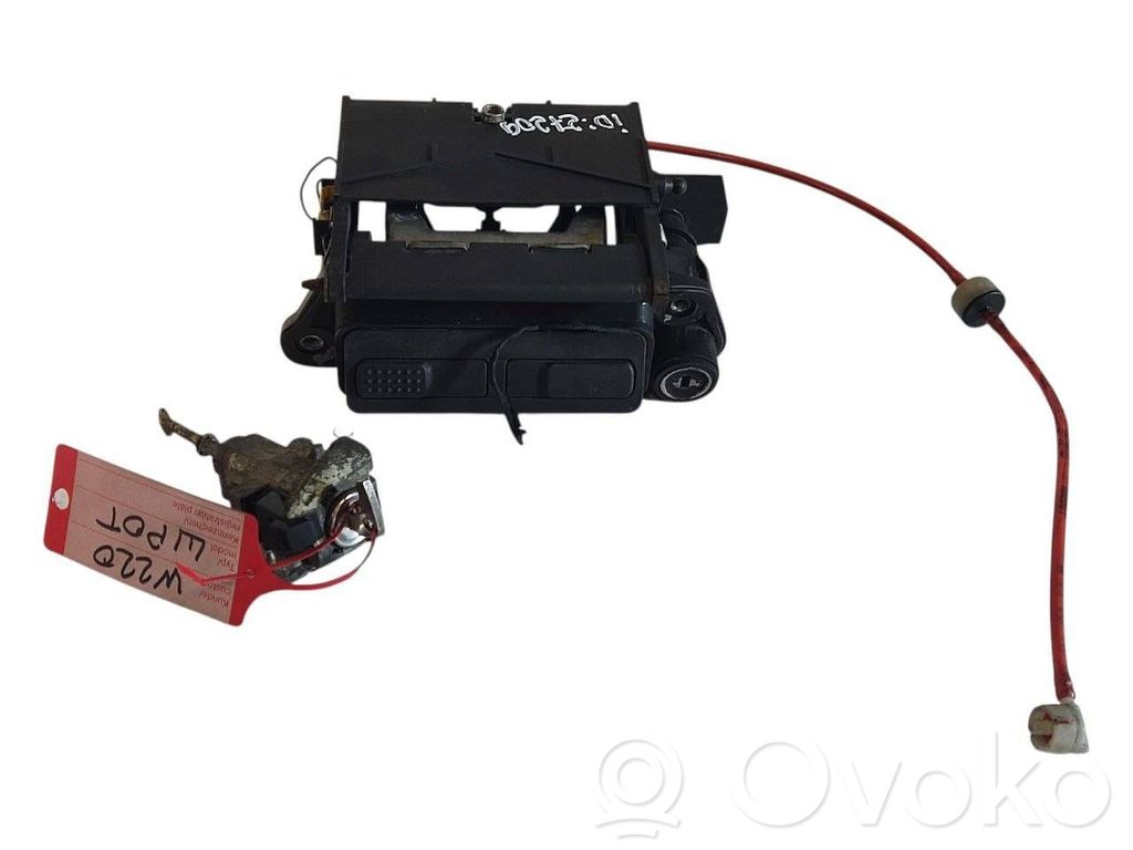 Aizvēršanas rokturis (aizmugurējā pārsega)