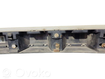 Bagāžnieka dekoratīvā apdare