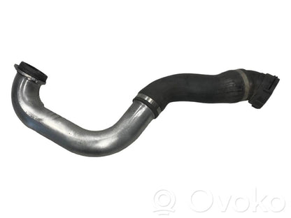 Шланг(и)/труба(ы) интеркулера