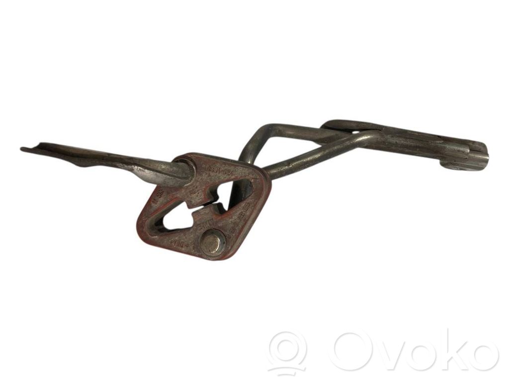 Держатель глушителя